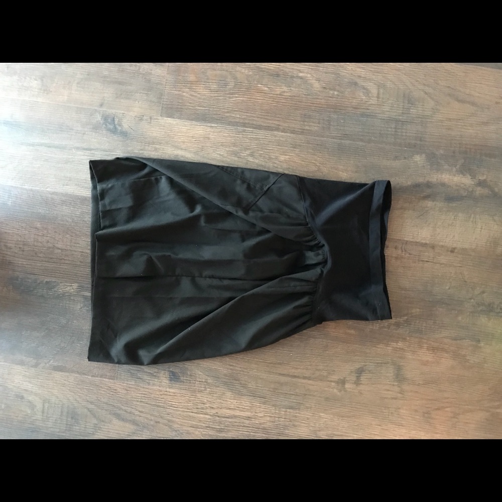 Maternity // Black skirt size M